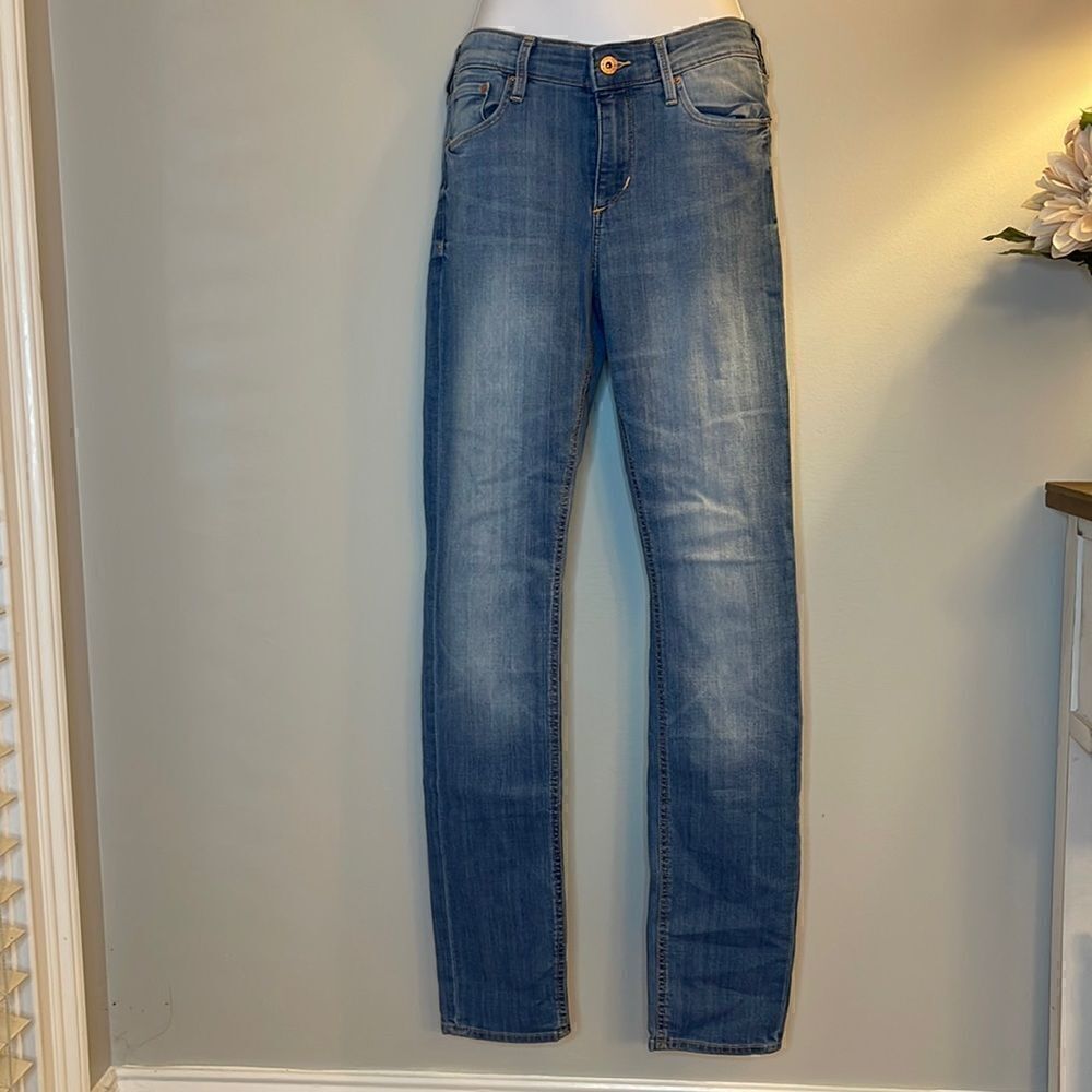 H&M Slim Jeans 28x32 